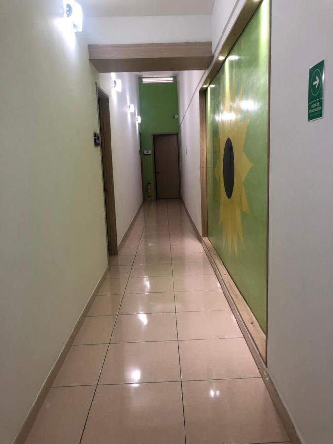 Hostel Paradise St Santa Marta  Exterior photo